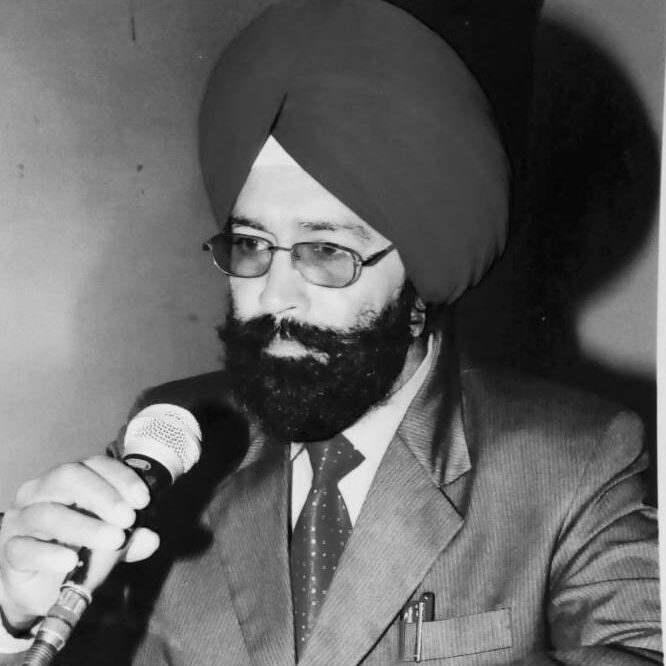 31958458_121664812033078_6171577660267823104_n